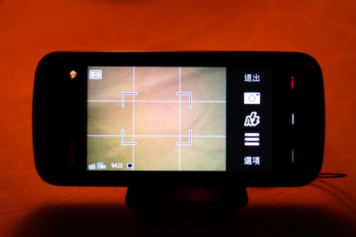 用家可開啟格線，方便拍攝時進行構圖。