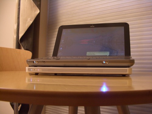 連前方厚度也相若。 連前方厚度也相若。