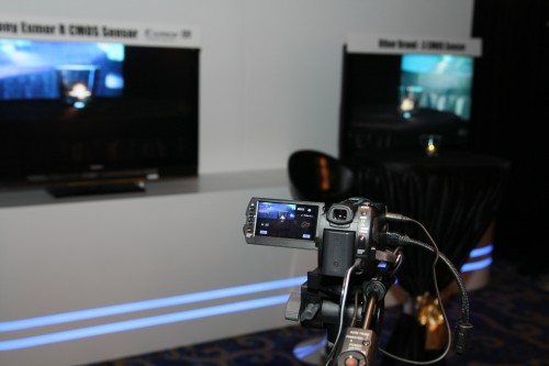 示範環境設定(Re:現場為昏暗環境,與一般酒吧環境差不多。) 示範環境設定(Re:現場為昏暗環境,與一般酒吧環境差不多。)