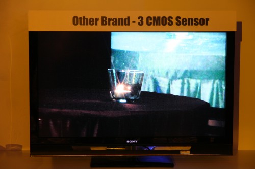 一般採用 3CMOS 感測器的其他品牌攝錄機攝錄效果 一般採用 3CMOS 感測器的其他品牌攝錄機攝錄效果