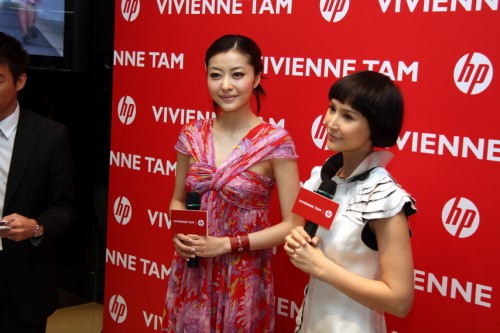 名模熊黛林及 Amanda S．亦有到場，從女性角度分享如購買 netbook 時會注重的元素。