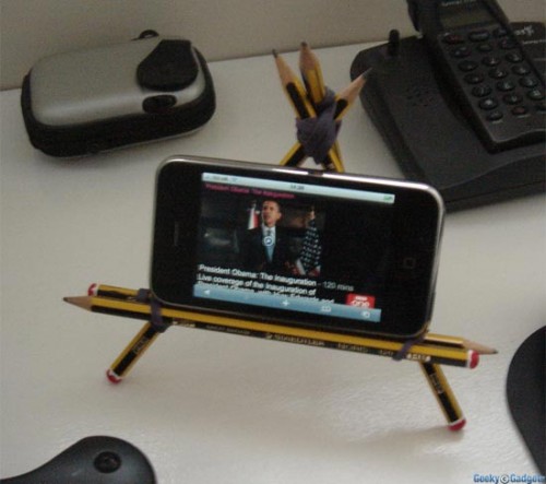 pencil-iphone-stand11 pencil-iphone-stand11