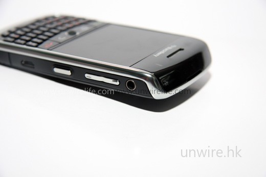 配備 3.5mm 耳機端子,聽歌可用靚耳機,正! 配備 3.5mm 耳機端子,聽歌可用靚耳機,正!