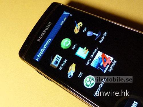 手機內已有不少實用程式,包括:FM 收音機、錄音機、小畫家等。 手機內已有不少實用程式,包括:FM 收音機、錄音機、小畫家等。